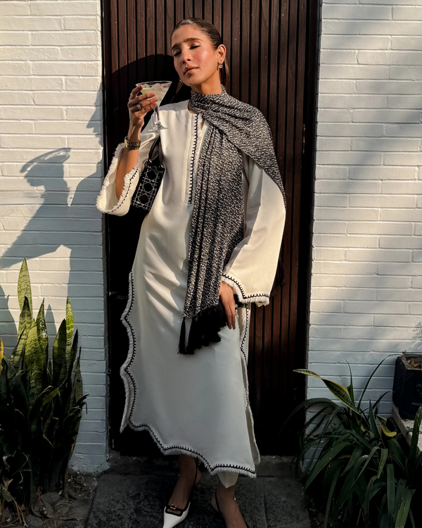 Warm Ivory Embroided Thread Set