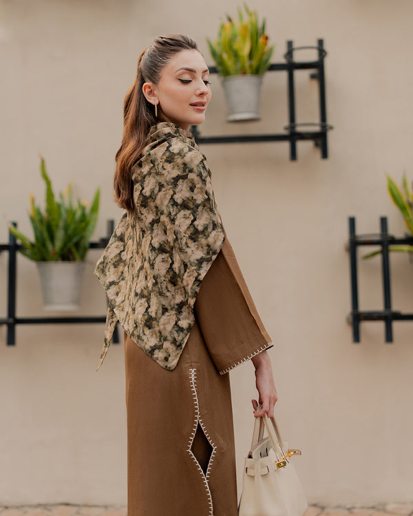 Embroided Scallop Set